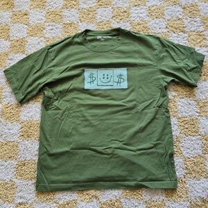Uniqlo Spongebob Dollar Tee